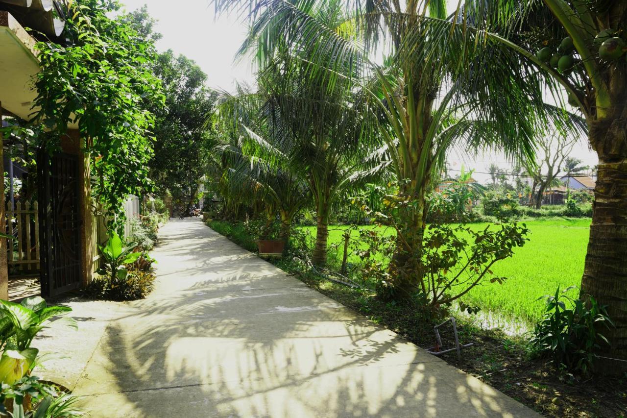 Hoang Y Homestay Хойан Экстерьер фото